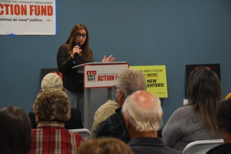 Iowa CCI holds ‘No new data centers’ community meeting at Vets Coliseum